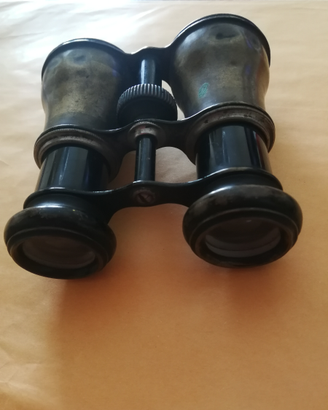 Antico binocolo