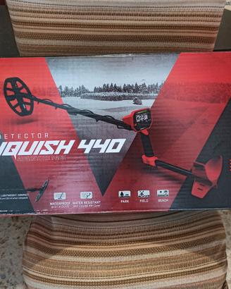 Metal Detector Minelab Vanquish 440 + piastra V8