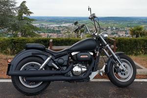 Suzuki Marauder VZ 800