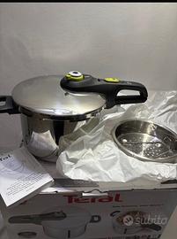 Tefal pentola a pressione di 6 litri _Nuovo