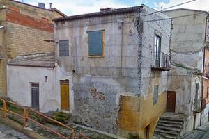 Casa da ristrutturare - Pietraperzia