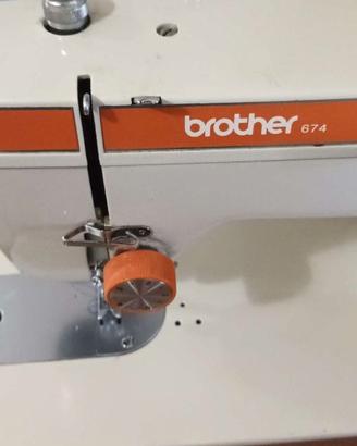 Macchina da cucire Brother 674 da revisionare