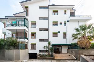 Via Bainsizza - Duplex con Giardino e 2 p.auto