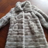 splendida pelliccia di visone grigio 