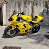 Triumph Daytona 955i DISPONIBILE