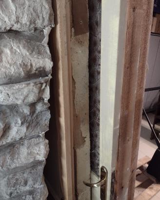 Porta di legno per interni