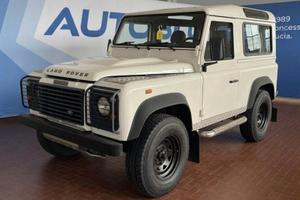Land Rover Defender 2.4 td se sw