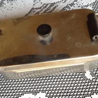 Sterilizzatore acciaio con siringa e ago