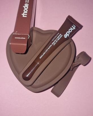 Rode borsello + lip gloss mekeup 