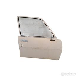 Porta anteriore destra Peugeot 504 del 1988