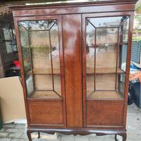 Vetrina in mogano prima metà del 900