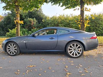 Jaguar XK X150 coupé