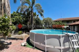 5 vani con giardino e garage San Nicolò -1