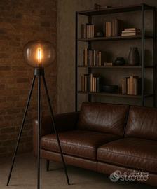 lampada treppiede design