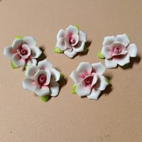 Roselline in ceramica con filetto ottone 