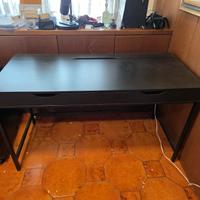 SCRIVANIA NERA/TESTA DI MORO