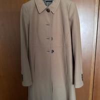 Cappotto da donna di marca color cammello