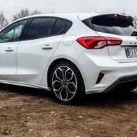 Ricambi Ford Focus 2021