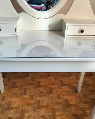 scrivania ikea (hemnes)