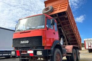 IVECO 330-35 RIBALTABILE- CAMBIO MANUALE FULLER