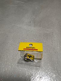 Spilla Ferrari rettangolare