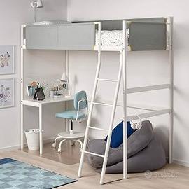 letto Ikea vitale con piano scrivania