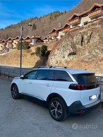 Peugeot 5008 130 bluehdi