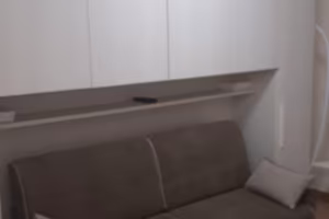 MONOLOCALE A TERMOLI PER STUDENTESSAE/LAVORATRICI