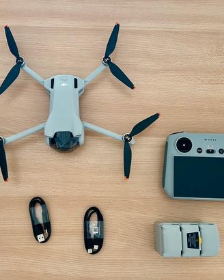 DJI Mini 3 Fly More Combo + DJI RC
