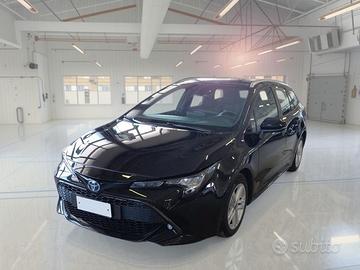 TOYOTA COROLLA TS 1.8 HYBRID BUSINESS TECH STATION