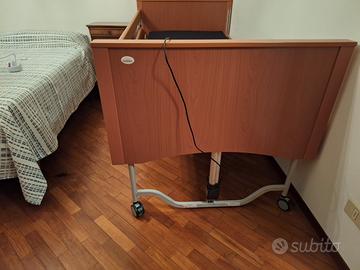 letto ospedaliero elettrico