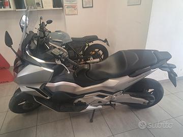 Honda Forza 750 DCT 2022 Permute finanziamento gar