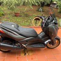 Yamaha X-MAX 300 Tech Kamo