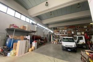 CAPANNONE A SISSA TRECASALI