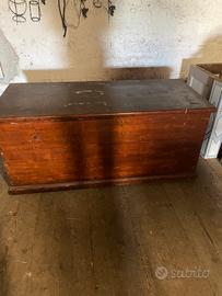 Baule/cassapanca in legno