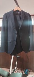 elegante vestito completo per ragazzo