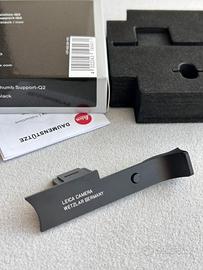 Leica Q2 thumb support