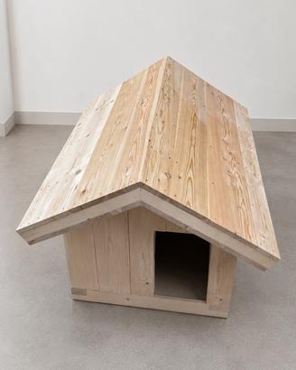 Cuccia in legno massello per cani media taglia