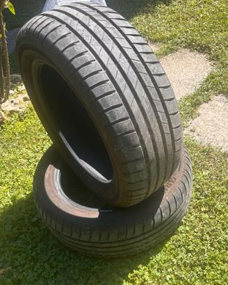 2 Gomme Estive Bridgestone 215/55 R17 94V - Pratic