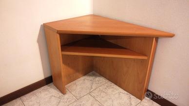 Mobiletto angolare salva-spazio finitura noce