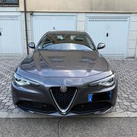 Alfa romeo giulia 2.2 160 cv