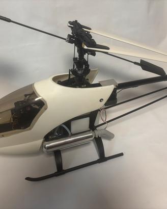 Elicottero rc a scoppio classe 600