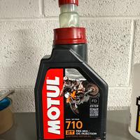 Motul 710 2T