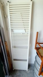 mobile lavandino e termoarredo