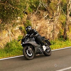YAMAHA YZF-R125 2024