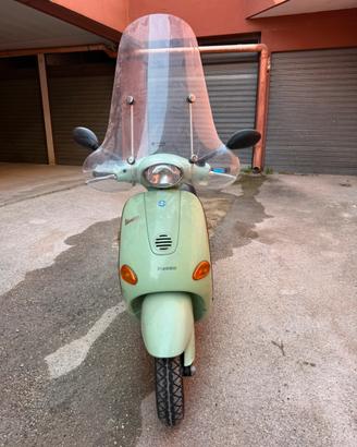 Vespa 50