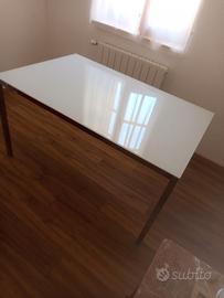 Tavolo vetro ikea