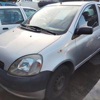 Ricambi TOYOTA YARIS 1.0 benzina anno 2002