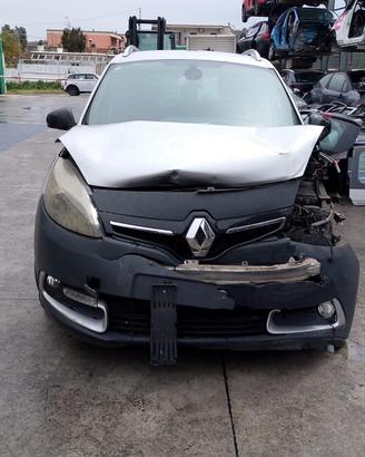 RICAMBI USATI RENAULT X MODE GRAND SCENIC 2015