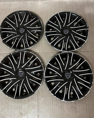 Copricerchi Lancia Ypsilon bicolore R15 originali